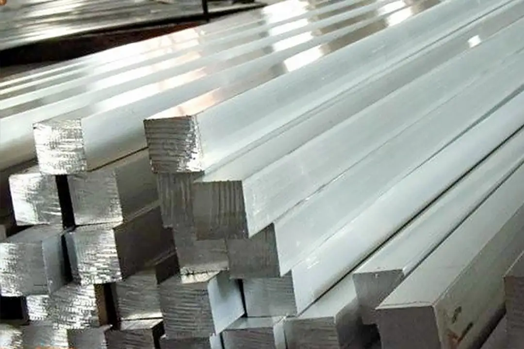 Квадрат алюминиевый