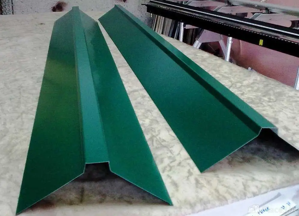 Конек кровельный