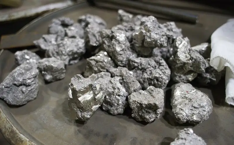 Губчатый титан